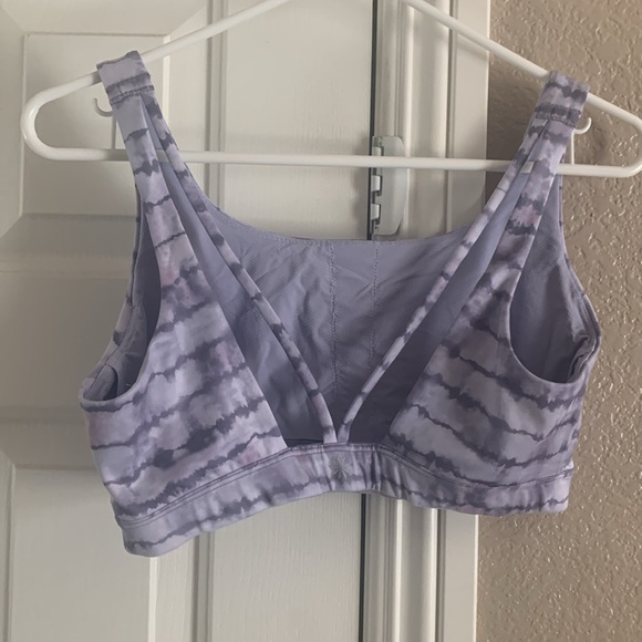 Athleta purple and white Activewear Top with matching Capri - Picture 2 of 7